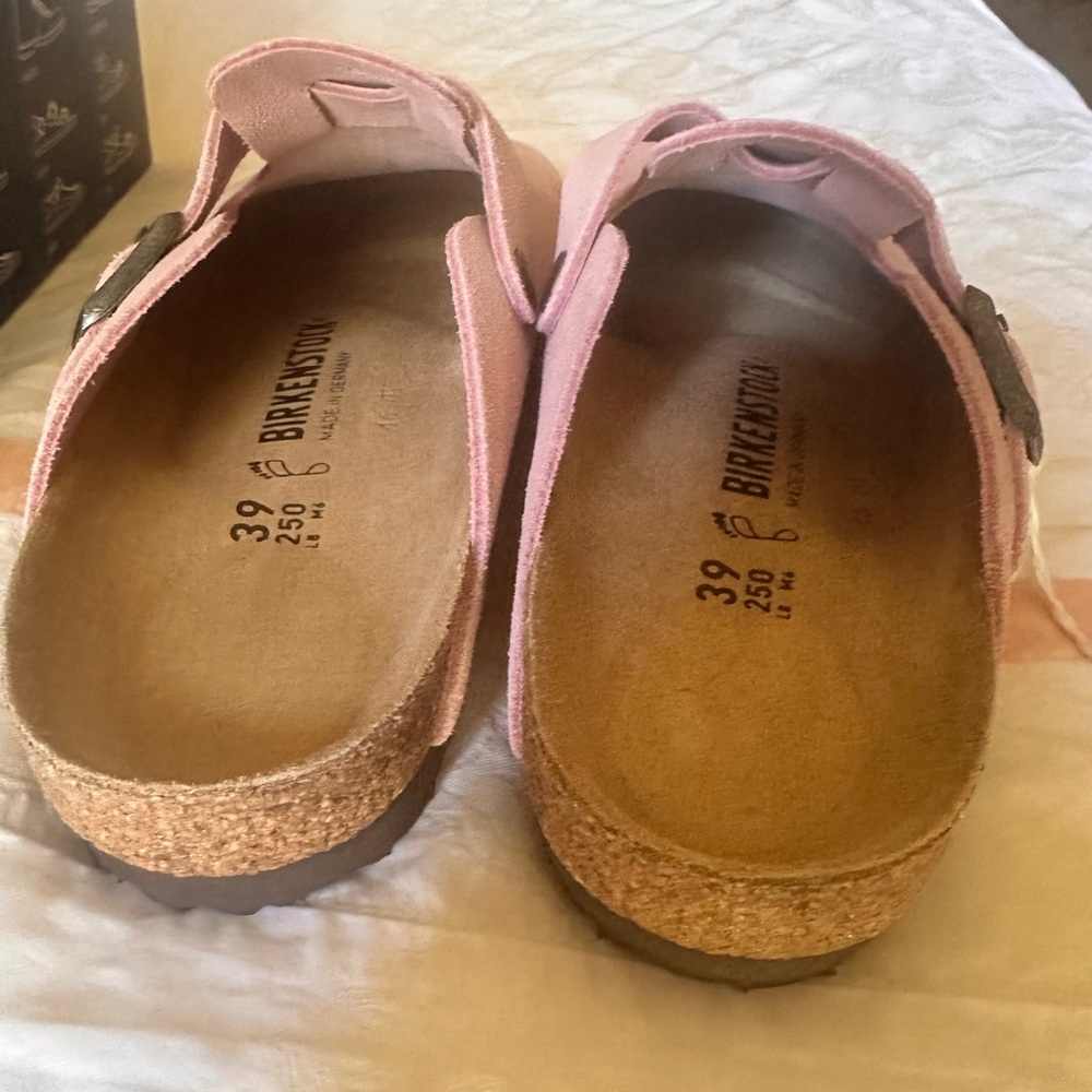 Birkenstock Stussy Soft Pink Suede Boston. Never worn. - Picture 5 of 7